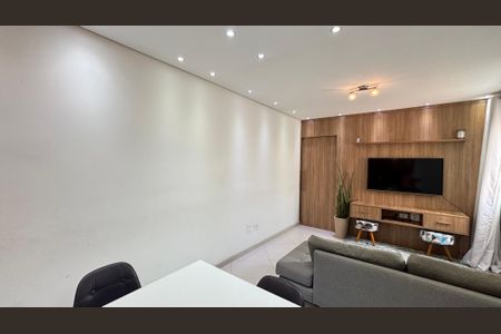 Apartamento à venda com 170m², 3 quartos e 2 vagas Apartamento à venda com 170m², 3 quartos e 2 vagasSala