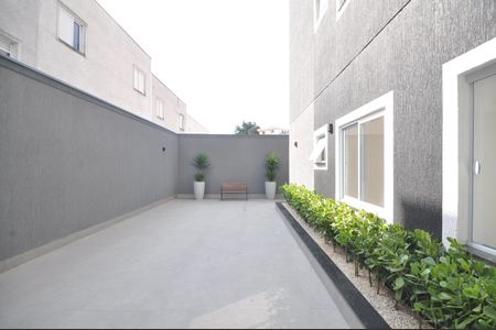 Apartamento à venda com 44m², 2 quartos e sem vagaÁrea comum