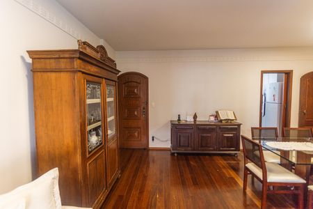 Sala de apartamento para alugar com 4 quartos, 100m² em Lourdes, Belo Horizonte