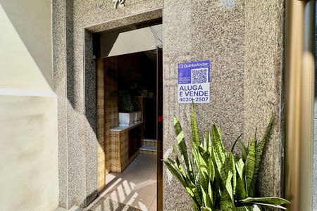 Studio para alugar com 25m², 1 quarto e sem vaga Studio para alugar com 25m², 1 quarto e sem vagaPlaquinha instalada