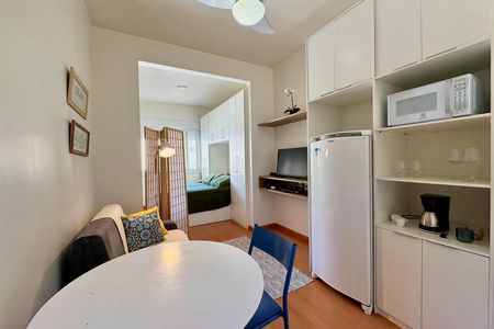 Studio para alugar com 25m², 1 quarto e sem vaga Studio para alugar com 25m², 1 quarto e sem vagaStudio