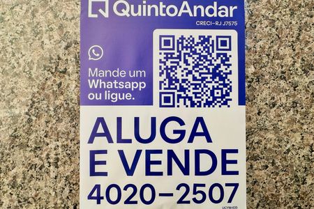 Studio para alugar com 25m², 1 quarto e sem vaga Studio para alugar com 25m², 1 quarto e sem vagaPlaquinha instalada