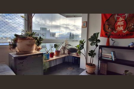 Apartamento para alugar com 90m², 3 quartos e 1 vagaSala