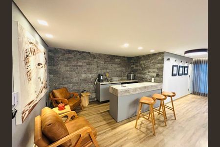 Casa à venda com 465m², 3 quartos e 10 vagas Casa à venda com 465m², 3 quartos e 10 vagasCozinha gourmet