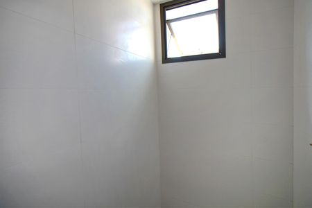 Apartamento à venda com 60m², 2 quartos e 2 vagasBanheiro Social