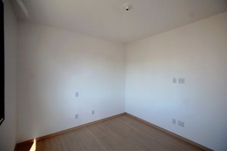 Apartamento à venda com 60m², 2 quartos e 2 vagasQuarto 2