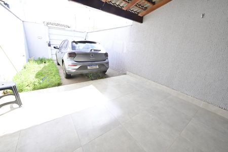 Casa para alugar com 2 quartos, 82m² em Jardim Marques de Abreu, Goiânia