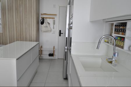 Apartamento à venda com 62m², 2 quartos e 1 vagaSala/Cozinha