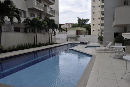 Apartamento à venda com 62m², 2 quartos e 1 vagaÁrea comum