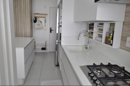 Apartamento à venda com 62m², 2 quartos e 1 vagaSala/Cozinha