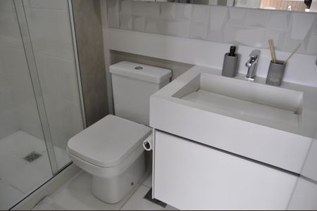 Apartamento à venda com 62m², 2 quartos e 1 vagaBanheiro 