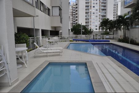 Apartamento à venda com 62m², 2 quartos e 1 vagaÁrea comum