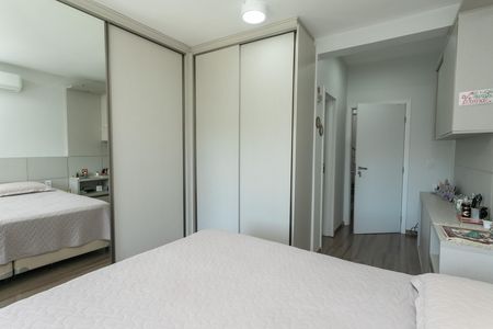 Casa à venda com 350m², 3 quartos e 2 vagasSuíte