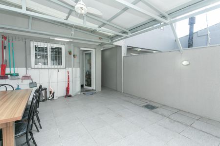 Casa à venda com 350m², 3 quartos e 2 vagasÁrea Externa