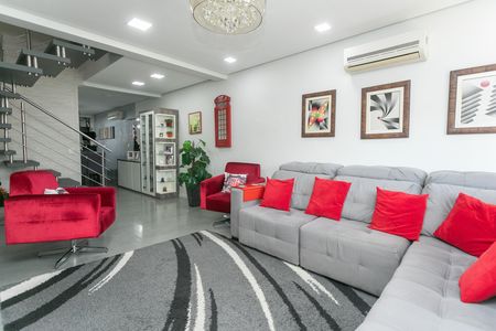 Casa à venda com 350m², 3 quartos e 2 vagasSala