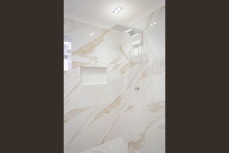 Casa para alugar com 205m², 4 quartos e 2 vagasBanheiro