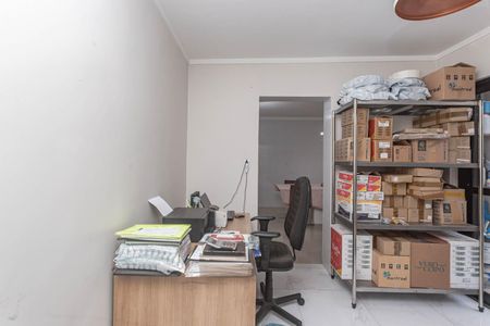 Casa para alugar com 205m², 4 quartos e 2 vagasEscritório