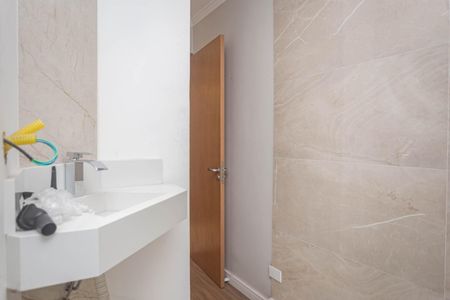 Casa para alugar com 205m², 4 quartos e 2 vagasBanheiro da Suíte 1