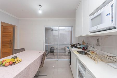 Casa para alugar com 205m², 4 quartos e 2 vagasCozinha
