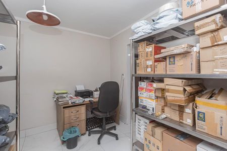 Casa para alugar com 205m², 4 quartos e 2 vagasEscritório