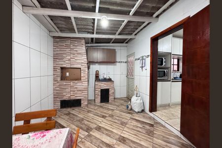 Casa à venda com 140m², 3 quartos e 2 vagas