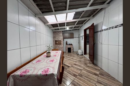 Casa à venda com 140m², 3 quartos e 2 vagas