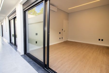 Casa de condomínio para alugar com 240m², 3 quartos e 2 vagas Casa de condomínio para alugar com 240m², 3 quartos e 2 vagasQuarto