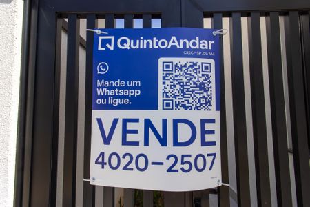 Casa de condomínio para alugar com 240m², 3 quartos e 2 vagas Casa de condomínio para alugar com 240m², 3 quartos e 2 vagasPlaca