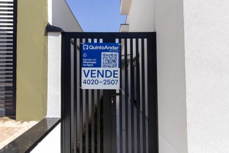 Casa de condomínio para alugar com 240m², 3 quartos e 2 vagas Casa de condomínio para alugar com 240m², 3 quartos e 2 vagasPlaca