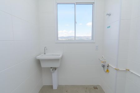Apartamento à venda com 75m², 3 quartos e 2 vagas Apartamento à venda com 75m², 3 quartos e 2 vagasCozinha e Área de Serviço