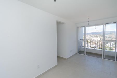 Apartamento à venda com 75m², 3 quartos e 2 vagas Apartamento à venda com 75m², 3 quartos e 2 vagasSala