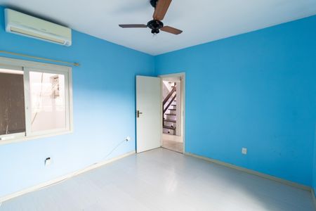 Casa à venda com 215m², 3 quartos e 2 vagas Casa à venda com 215m², 3 quartos e 2 vagasQuarto 2