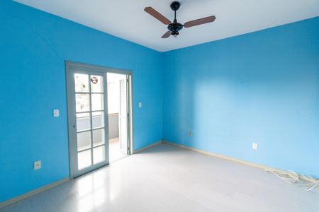 Casa à venda com 215m², 3 quartos e 2 vagas Casa à venda com 215m², 3 quartos e 2 vagasQuarto 2