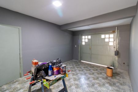 Casa à venda com 215m², 3 quartos e 2 vagas Casa à venda com 215m², 3 quartos e 2 vagasGaragem