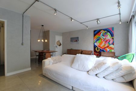 Sala de apartamento à venda com 2 quartos, 100m² em Itaim Bibi, São Paulo