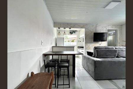 Sala de casa para alugar com 1 quarto, 70m² em Autódromo, Florianópolis