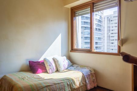 Apartamento à venda com 115m², 3 quartos e 2 vagasQuarto 1
