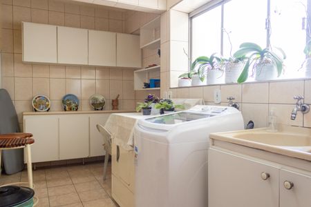 Apartamento à venda com 115m², 3 quartos e 2 vagasÁrea de Serviço