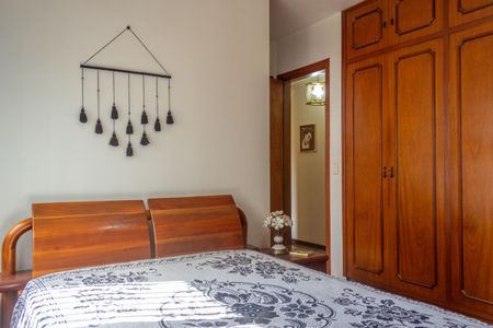 Apartamento à venda com 115m², 3 quartos e 2 vagasQuarto 2