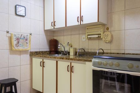 Apartamento à venda com 115m², 3 quartos e 2 vagasCozinha