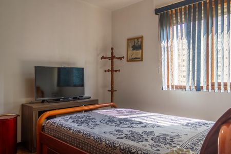 Apartamento à venda com 115m², 3 quartos e 2 vagasQuarto 2