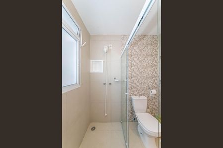 Apartamento à venda com 90m², 2 quartos e 2 vagasBanheiro da Suíte