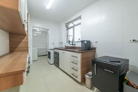 Apartamento à venda com 90m², 2 quartos e 2 vagasCozinha