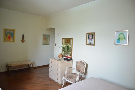 Apartamento à venda com 180m², 4 quartos e 1 vagaSuíte