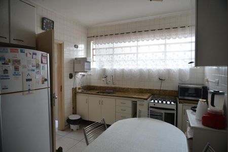 Apartamento à venda com 180m², 4 quartos e 1 vagaCozinha