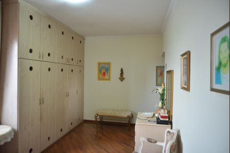 Apartamento à venda com 180m², 4 quartos e 1 vagaSuíte