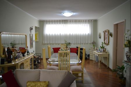 Apartamento à venda com 180m², 4 quartos e 1 vagaSala