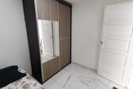 Casa à venda com 100m², 3 quartos e 2 vagas Casa à venda com 100m², 3 quartos e 2 vagasQuarto