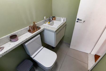 Casa à venda com 100m², 3 quartos e 2 vagas Casa à venda com 100m², 3 quartos e 2 vagasBanheiro da Suíte 2