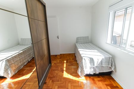 Casa à venda com 100m², 3 quartos e 2 vagas Casa à venda com 100m², 3 quartos e 2 vagasSuíte 2